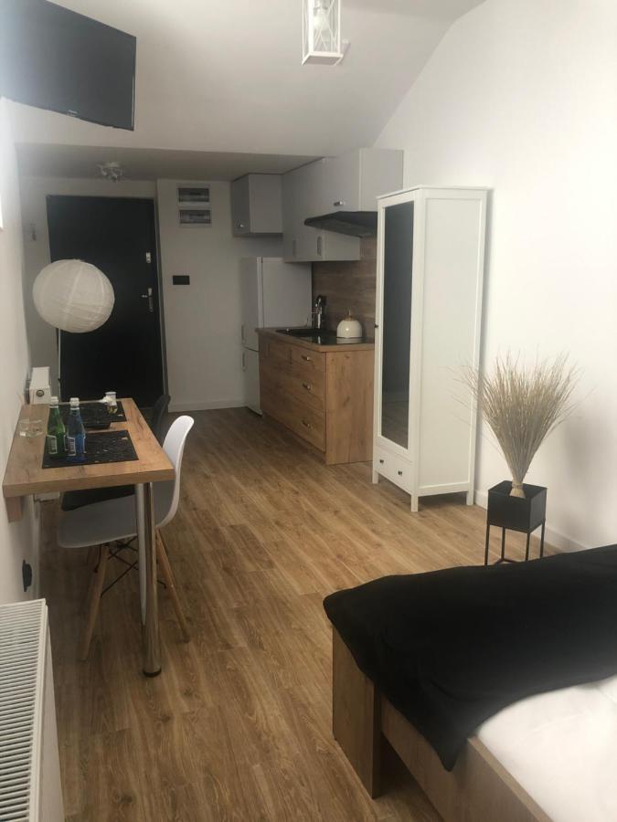 Hostel Suchedniów エクステリア 写真